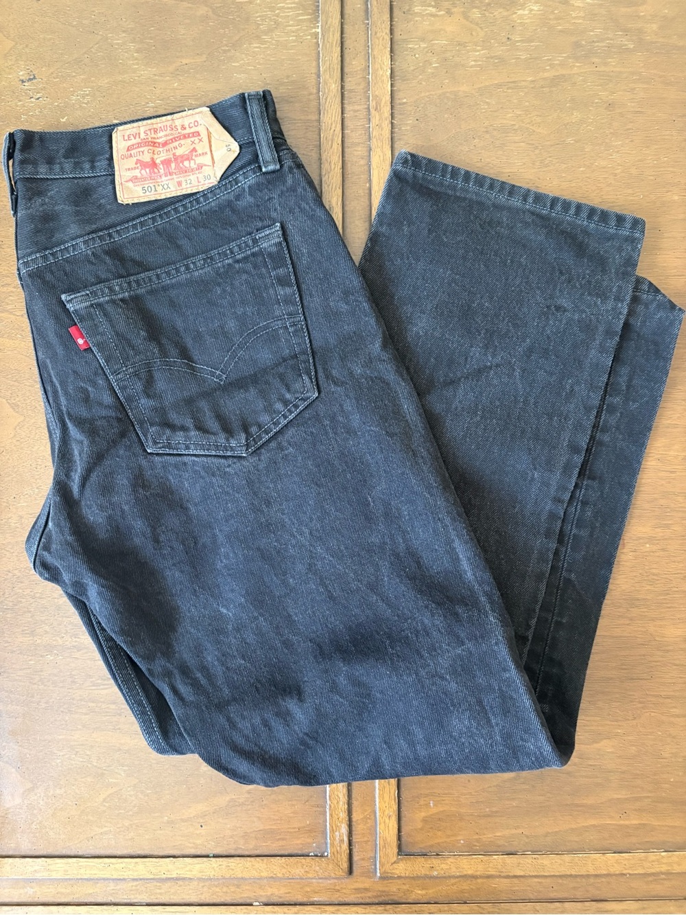 Levi's Men's Dark Black Straight Jeans - Classic Straight 501 Cut